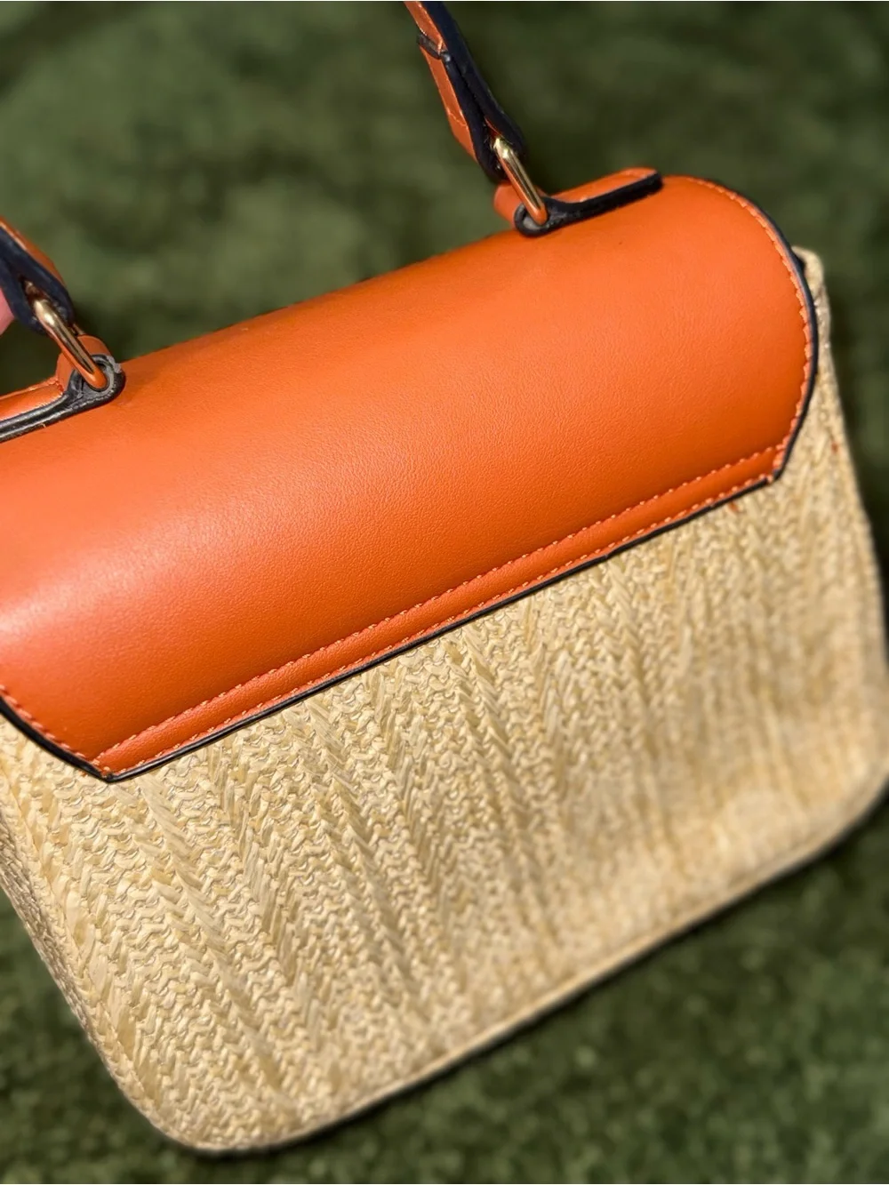 Summer Vibes Woven Crossbody Bag 🧡